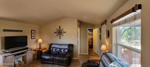 515 E Tall Tree St, Williams, AZ 86046 photo 7