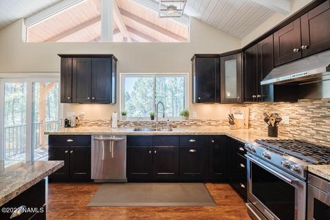 2303 E Pine Tree Ln, Flagstaff, AZ 86004 photo 8