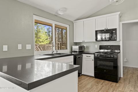 5200 E Hickory Dr, Flagstaff, AZ 86004 photo 12