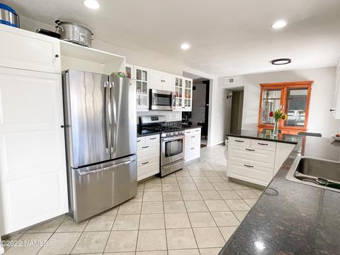 36 1st Ave, Page, AZ 86040 photo 9
