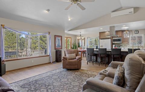 230 E Mohawk Dr, Flagstaff, AZ 86005 photo 10