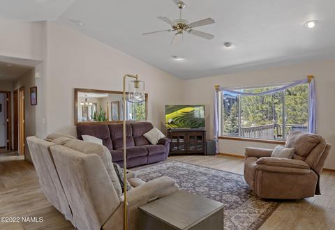 230 E Mohawk Dr, Flagstaff, AZ 86005 photo 13