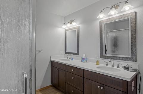 230 E Mohawk Dr, Flagstaff, AZ 86005 photo 17