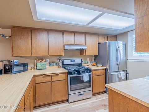 2646 Heidi Loop, Flagstaff, AZ 86004 photo 6
