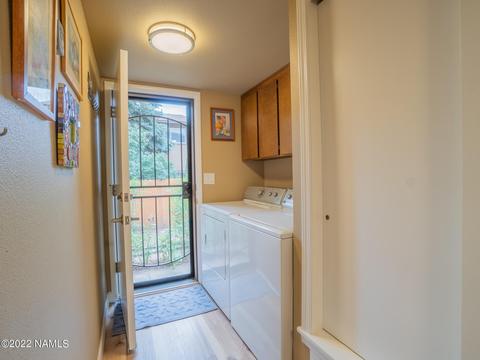 2646 Heidi Loop, Flagstaff, AZ 86004 photo 16