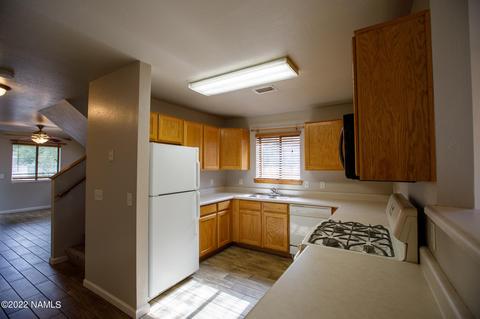 1913 E Maple Ave, Flagstaff, AZ 86004 photo 6