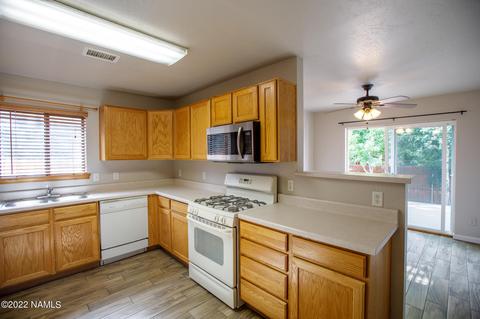 1913 E Maple Ave, Flagstaff, AZ 86004 photo 7