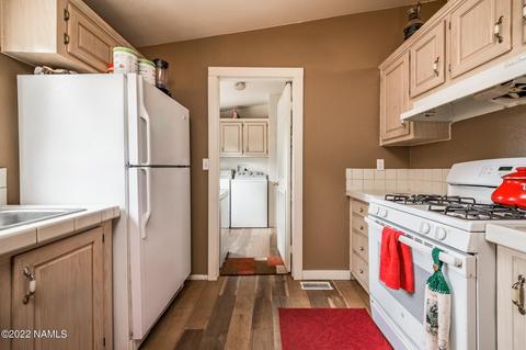 1796 E Whitehall Dr, Williams, AZ 86046 photo 9