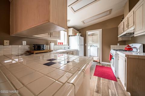 1796 E Whitehall Dr, Williams, AZ 86046 photo 8