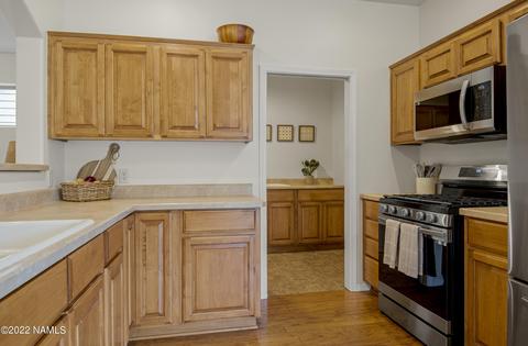 604 W Brookline Loop, Williams, AZ 86046 photo 9