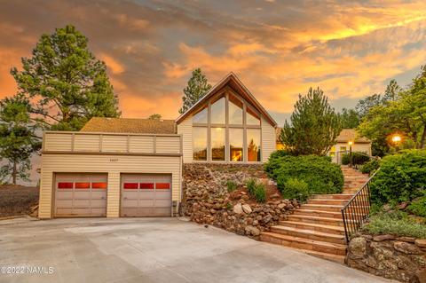 1027 E Hillcrest Dr, Flagstaff, AZ 86004 photo 2