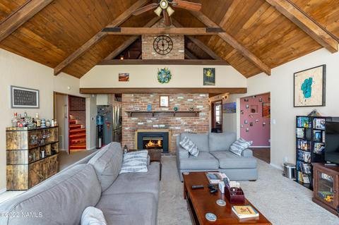 1027 E Hillcrest Dr, Flagstaff, AZ 86004 photo 16