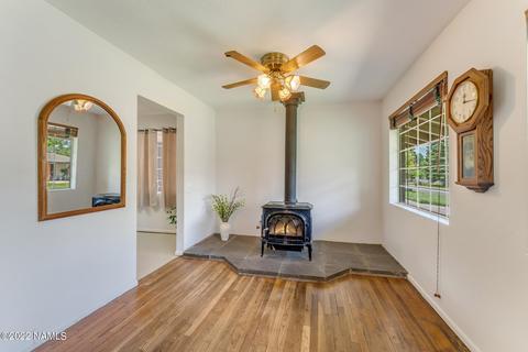 317 E Papago Dr, Flagstaff, AZ 86005 photo 4