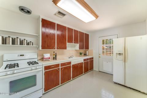 317 E Papago Dr, Flagstaff, AZ 86005 photo 7
