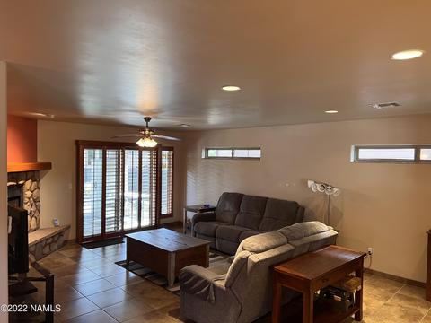 633 Brookline Loop, Williams, AZ 86046 photo 3