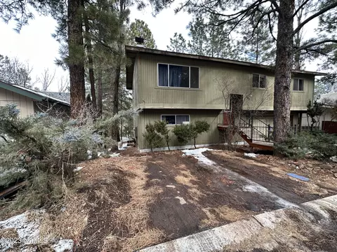 792 N Canyon Terrace Dr, Flagstaff, AZ 86001