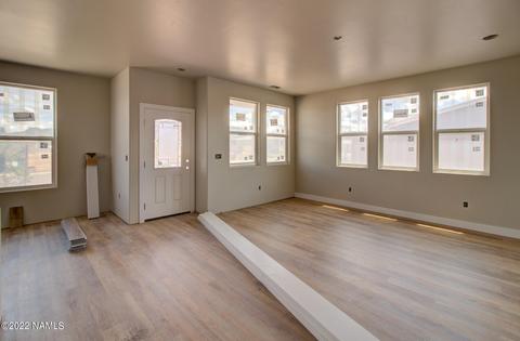 249 Pinecrest Trl, Williams, AZ 86046 photo 3