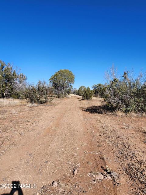 28 Duncan Dr, Ash Fork, AZ 86320 photo 5