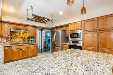 5156 E Hickory Dr, Flagstaff, AZ 86004 photo 9