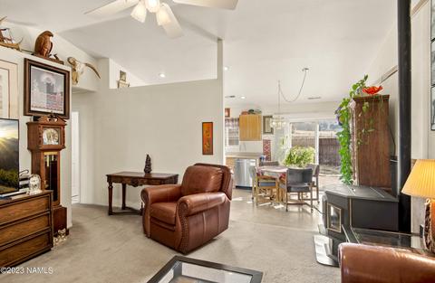 7915 E Mitchell Dr, Flagstaff, AZ 86004 photo 4