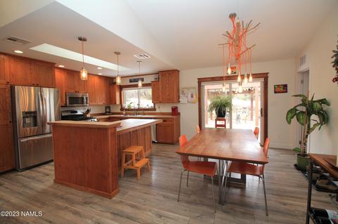 5105 E Crestview St, Flagstaff, AZ 86004 photo 4