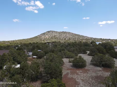 5695 N Wilshire Dr #851, Williams, AZ 86046