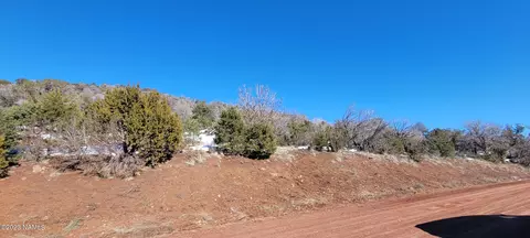 1669 E Sagebrush Rd, Williams, AZ 86046 photo 9