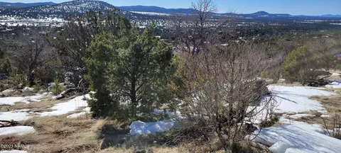 1669 E Sagebrush Rd, Williams, AZ 86046 photo 2