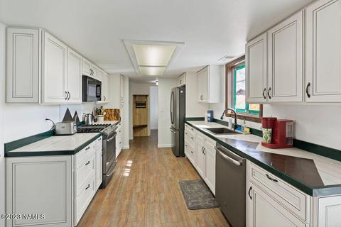 2559 E Jeffrey Loop, Flagstaff, AZ 86004 photo 11