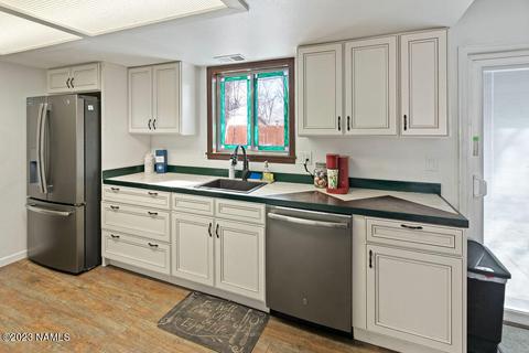 2559 E Jeffrey Loop, Flagstaff, AZ 86004 photo 13