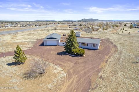5820 Brandis Way, Flagstaff, AZ 86004