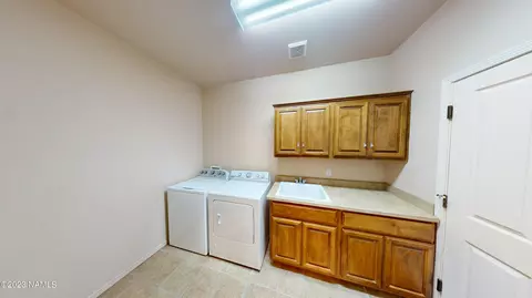 649 Brookline Loop, Williams, AZ 86046 photo 13