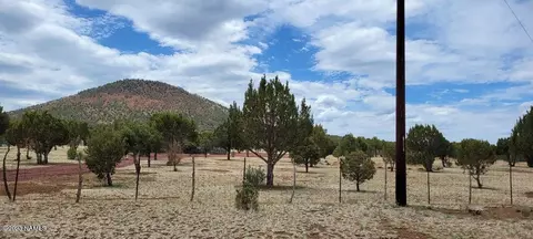 1130 E Bluebell St, Williams, AZ 86046