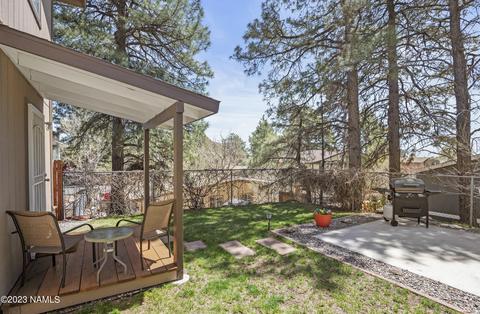 6460 N Snowflake Dr, Flagstaff, AZ 86004
