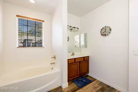 1069 E Sterling Ln, Flagstaff, AZ 86005 photo 23