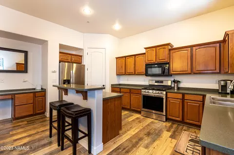 1069 E Sterling Ln, Flagstaff, AZ 86005 photo 14