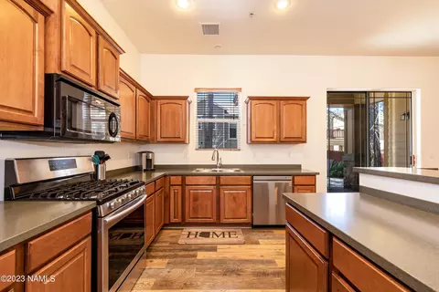 1069 E Sterling Ln, Flagstaff, AZ 86005 photo 15