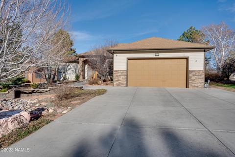 2652 N Elk Run St, Flagstaff, AZ 86004