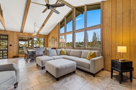 2359 N Oakmont Dr, Flagstaff, AZ 86004