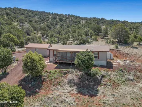 1040 W Mustang Blvd, Williams, AZ 86046