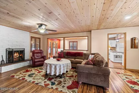 3465 NE Rainier Loop, Flagstaff, AZ 86004 photo 5