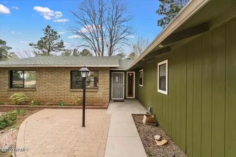 3465 NE Rainier Loop, Flagstaff, AZ 86004 photo 3