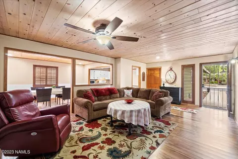 3465 NE Rainier Loop, Flagstaff, AZ 86004 photo 6
