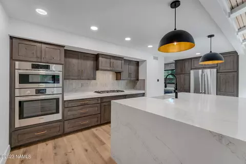 747 E Cherry Ave, Flagstaff, AZ 86001 photo 4