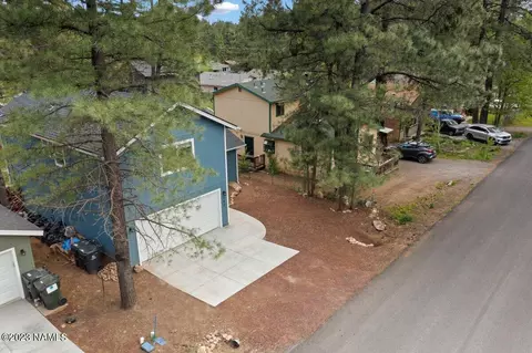 292 Comanche, Flagstaff, AZ 86005 photo 4