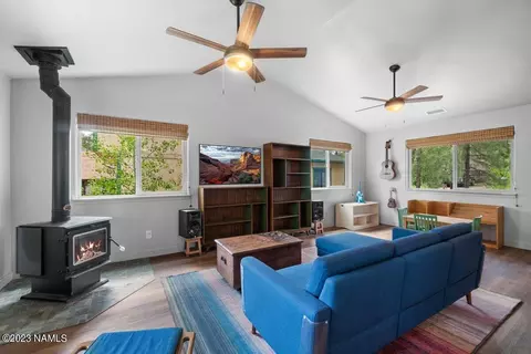 292 Comanche, Flagstaff, AZ 86005 photo 7
