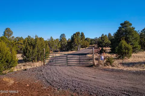6571 N Mantenga La Fe, Williams, AZ 86046