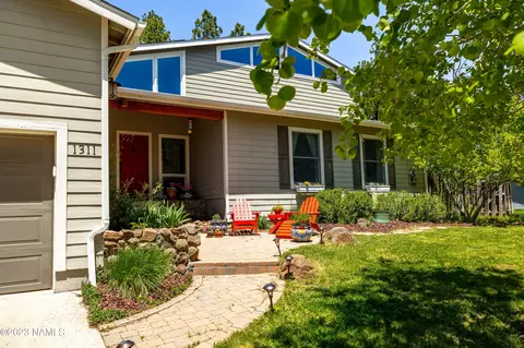 1311 N Aztec St, Flagstaff, AZ 86001