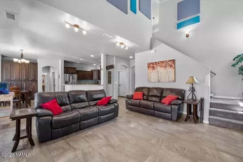25 E Tranquil Ln, Flagstaff, AZ 86005 photo 5