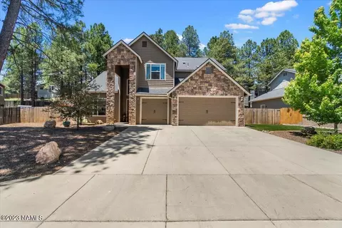 25 E Tranquil Ln, Flagstaff, AZ 86005